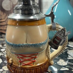 KING Hand-painted & Stamped Beer Stein with Metal Lid beer maid